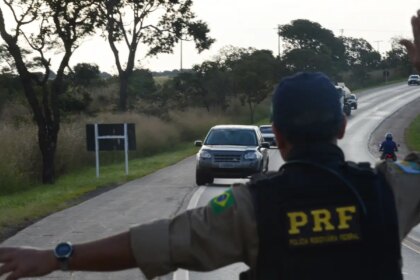prf-reforca-policiamento-nas-rodovias-com-a-operacao-dia-do-trabalho