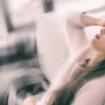 tres-e-demais:-medicos-alertam-para-dor-de-cabeca-recorrente