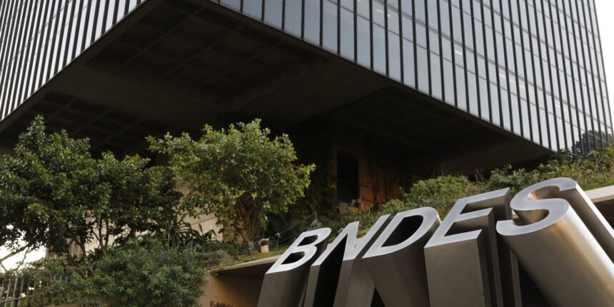 bndes-abre-financiamento-para-transporte-de-carga-e-passageiros