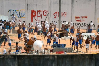 brasil-no-mundo-discute-impacto-de-decisao-dos-eua-sobre-faccoes