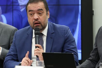 tse-mantem-condenacao-de-claudio-castro-a-inelegibilidade