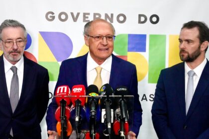 alckmin:-pix-e-patrimonio-nacional-e-nao-entra-em-negociacao-com-eua