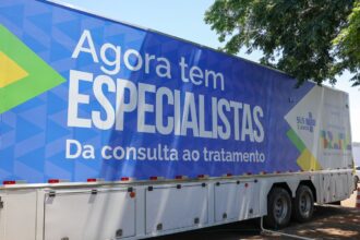 agora-tem-especialistas-lanca-em-manguinhos-carreta-de-saude-da-mulher