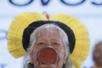 lider-indigena-raoni-tem-melhora-do-quadro-de-saude