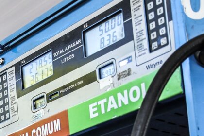 brasil-sentiu-menos-o-aumento-do-petroleo-que-outros-paises,-diz-ineep