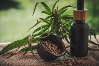 projeto-apoia-maes-e-criancas-atipicas-tratadas-a-base-de-cannabis