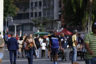 diferenca-salarial-entre-sexos-e-menor-em-entidades-sem-fim-lucrativo