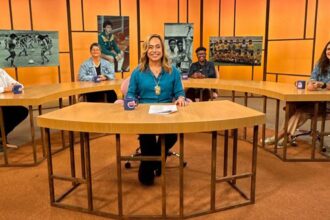 sem-censura-recebe-pioneiras-do-futebol-a-um-a-1-ano-da-copa-no-brasil