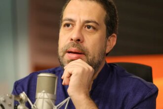 boulos-critica-lobbies-contra-o-fim-da-escala-6-por-1-e-o-move-brasil