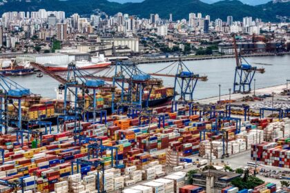 empresas-afetadas-por-tarifaco-terao-acesso-a-socorro-de-r$-18,5-bi