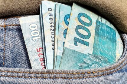 beneficiarios-com-nis-de-final-4-recebem-bolsa-familia-de-agosto