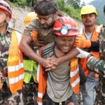 equipes-de-resgate-do-nepal-buscam-900-trabalhadores-de-hidreletricas