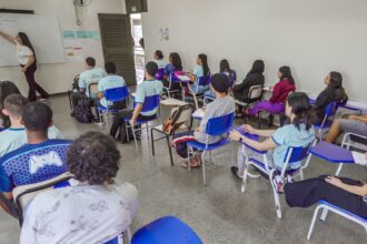 pisa:-brasil-reduz-diferenca-para-paises-ricos-no-desempenho-escolar