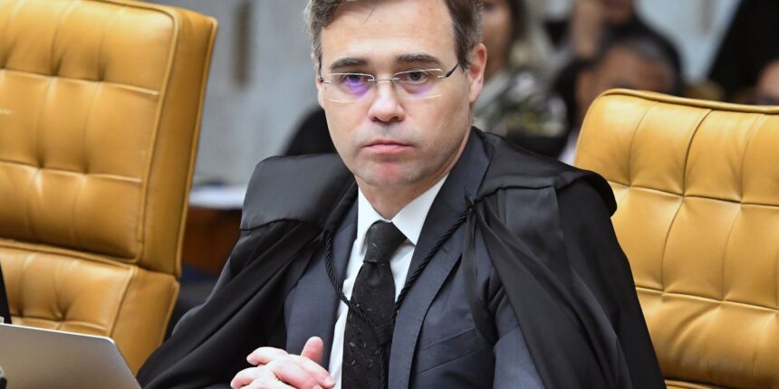 mendonca-solta-ex-procurador-do-inss-indiciado-por-desvios