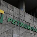 petrobras-batiza-primeiro-navio-a-navegar-com-tripulacao-100%-feminina