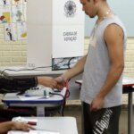 caminhos-da-reportagem:importancia-do-voto-para-jovens-e-idosos