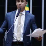 tse-manda-nikolas-retirar-postagem-com-desinformacao-sobre-lula