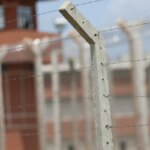 operacao-apreende-600-celulares-em-mais-de-100-prisoes-do-pais