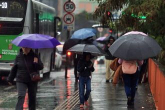 fim-de-semana-de-eleicao-tera-chuvas-fortes-no-estado-de-sao-paulo