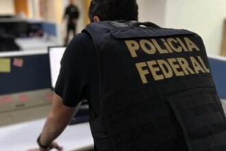 operacao-rastilho:-pf-cumpre-mandados-em-investigacao-eleitoral-no-ce