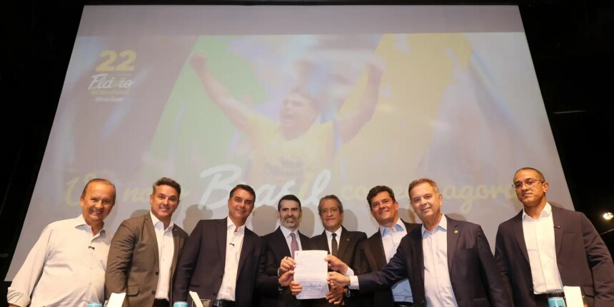 flavio-bolsonaro-recebe-apoio-de-governadores-eleitos-e-cury