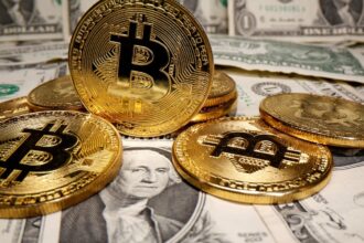 site-oferece-criptomoedas-por-posts-de-apoio-a-flavio-bolsonaro