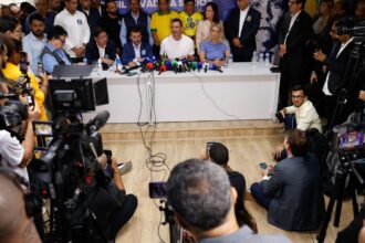 douglas-ruas-critica-judicializacao-da-eleicao-e-se-declara-governador
